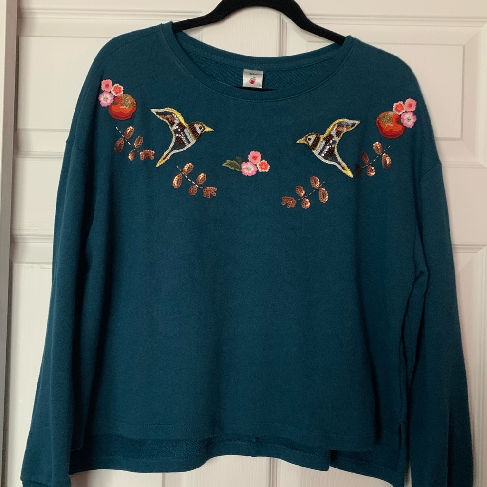 Embroidered crewneck sweater